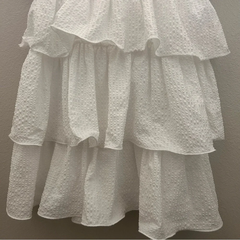 PrettyLittleThing Mini Dress Size 4‎ White Tiered Ruffle Puff Sleeve Corset